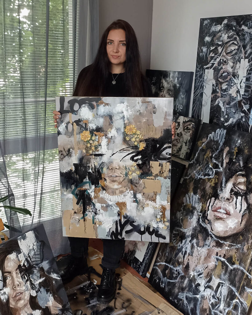 Dvatelier.cz – česká současná malířka Dana V. Moderní abstraktní a figurativní obrazy.